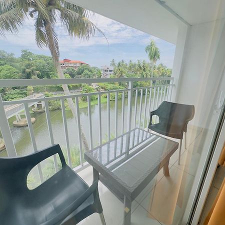 Hotel Lets Stay Коччи Экстерьер фото