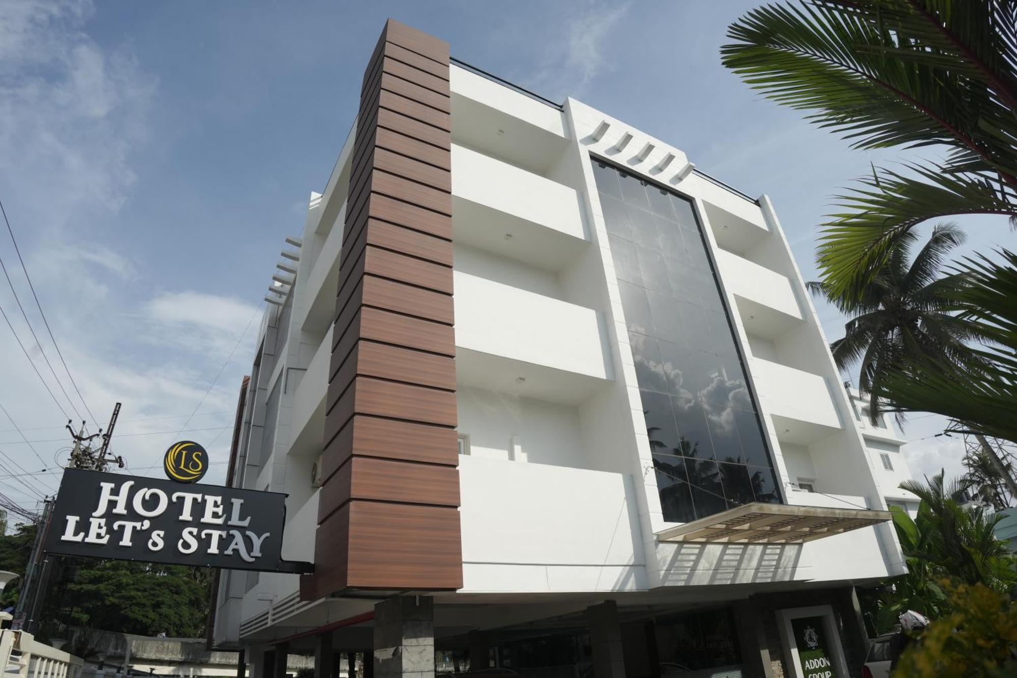Hotel Lets Stay Коччи Экстерьер фото